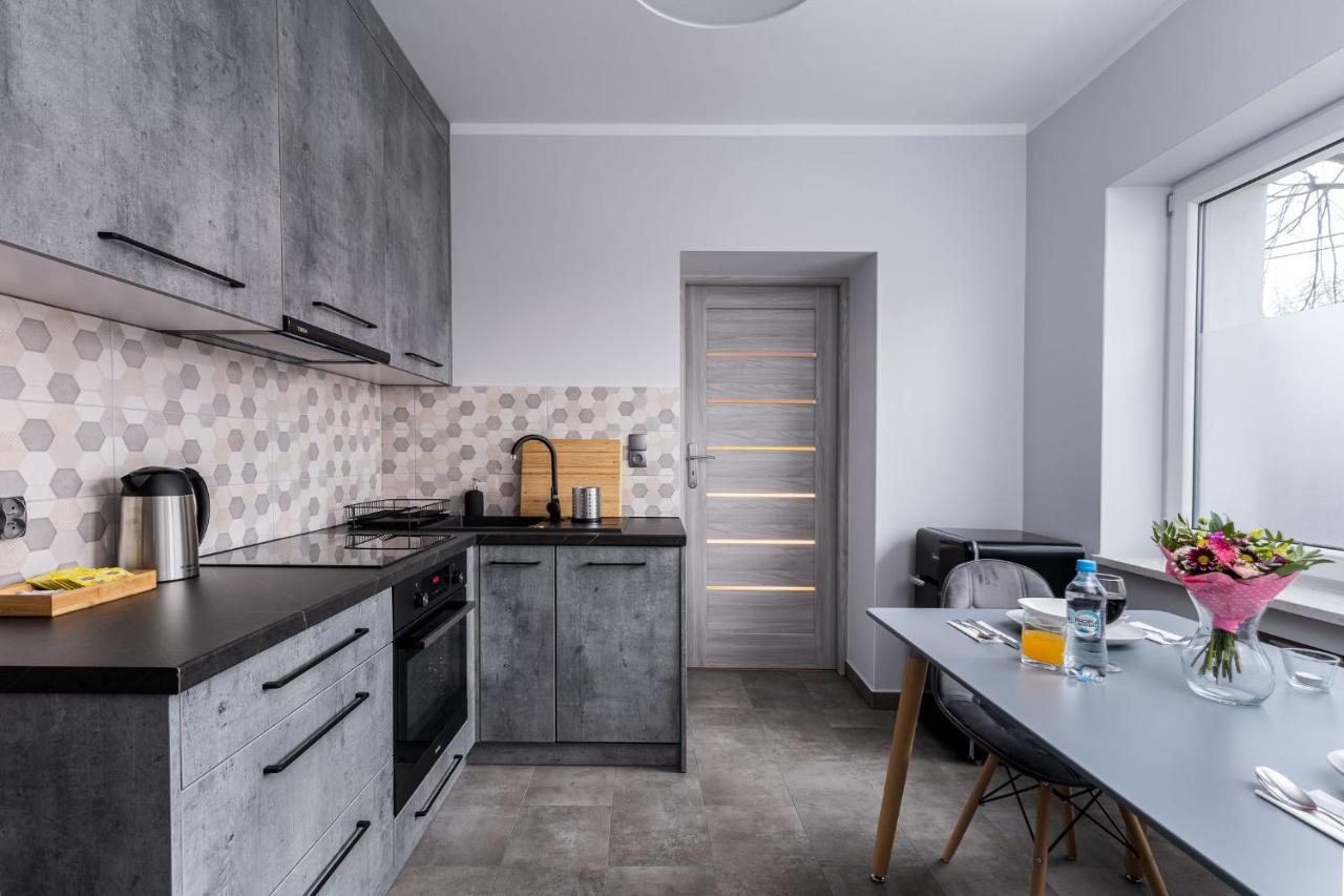 Exclusive Apartment Centrum 2 Wadowice Luaran gambar