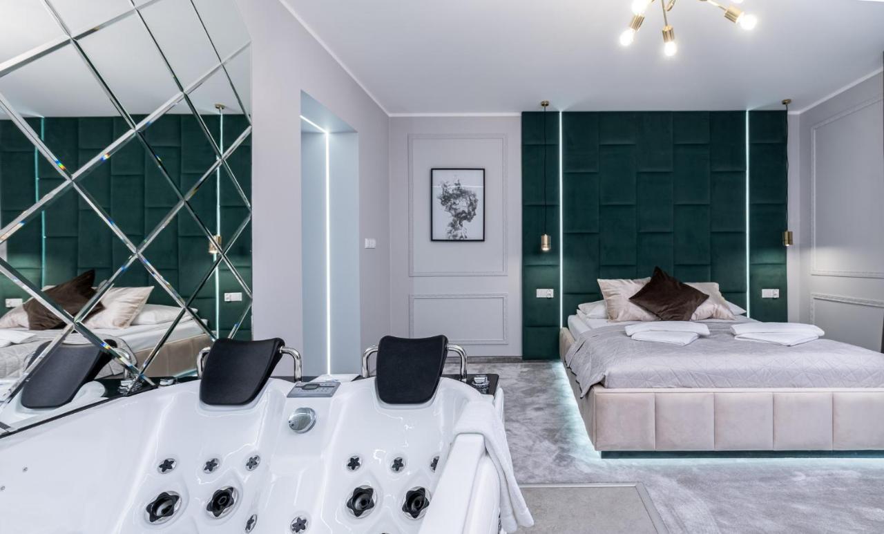 Exclusive Apartment Centrum 2 Wadowice Luaran gambar
