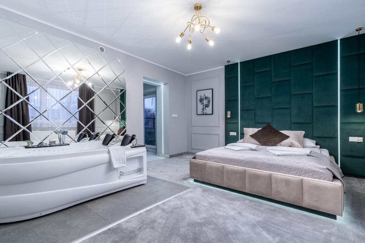 Exclusive Apartment Centrum 2 Wadowice Luaran gambar