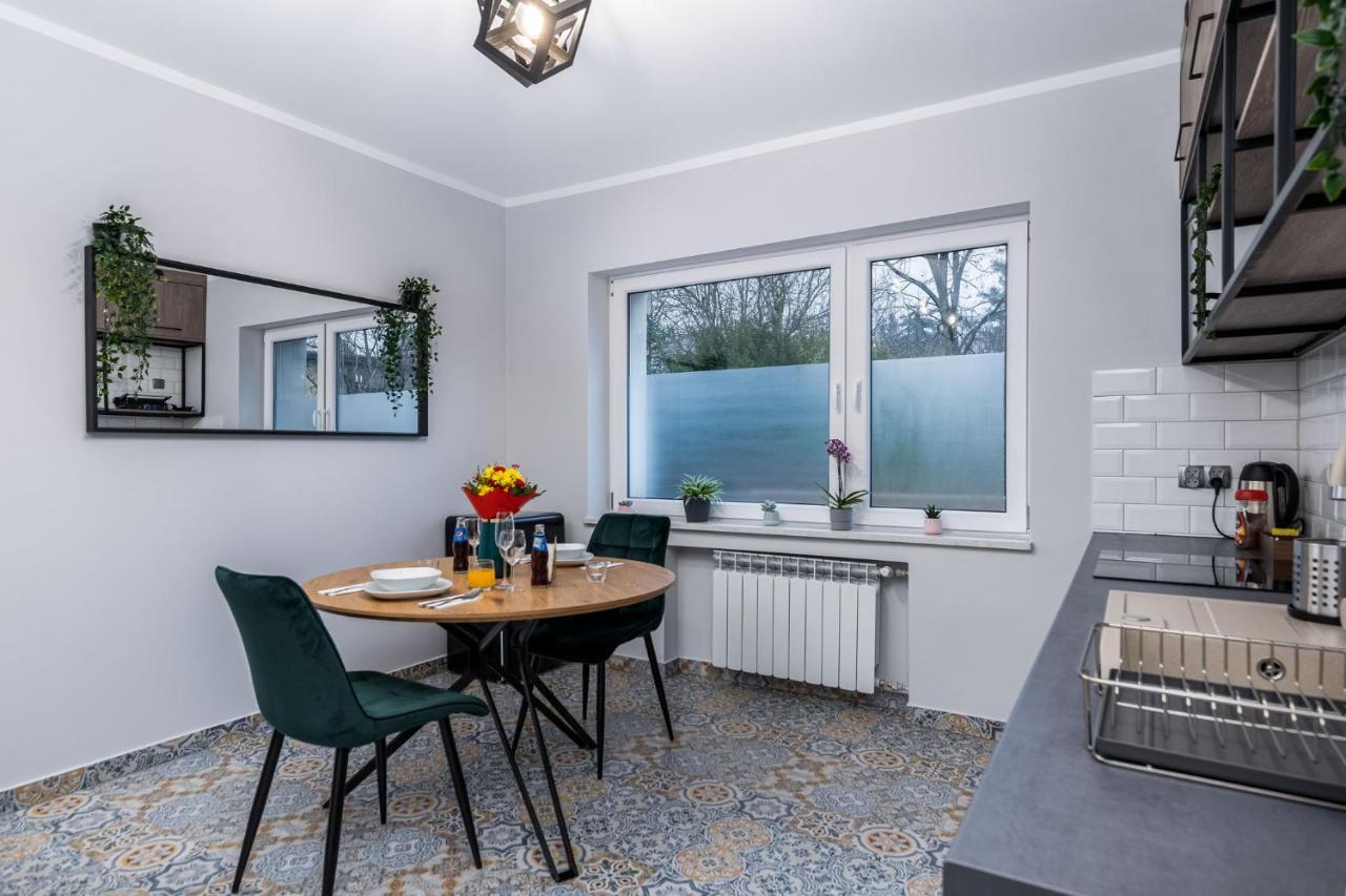 Exclusive Apartment Centrum 2 Wadowice Luaran gambar