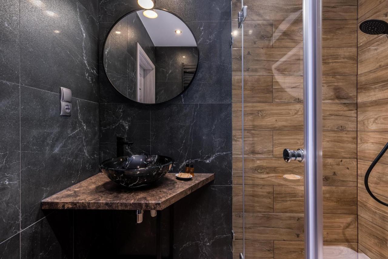 Exclusive Apartment Centrum 2 Wadowice Luaran gambar